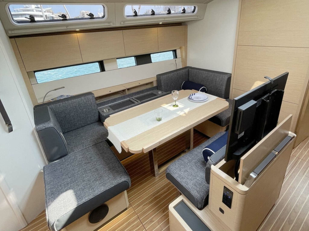 Yacht HANSE - 460 "Riesling"