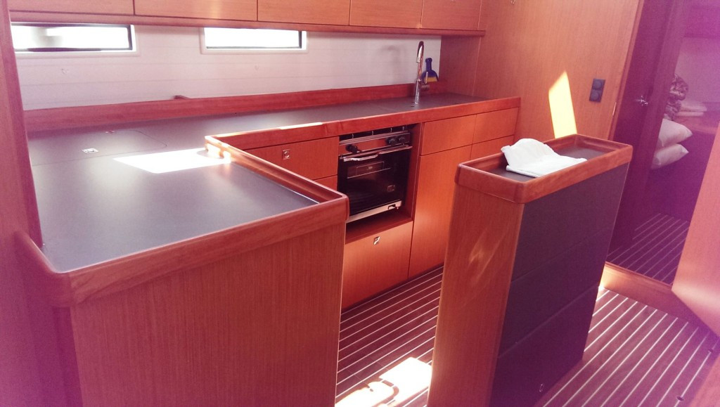 Yacht BAVARIA - Cruiser 46 ""