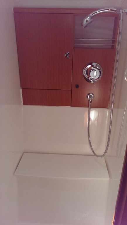 Yacht BAVARIA - Cruiser 46 ""