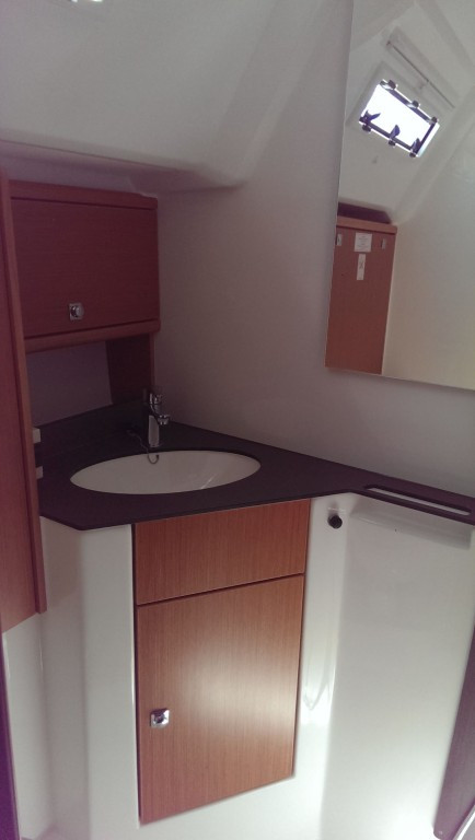 Yacht BAVARIA - Cruiser 46 ""