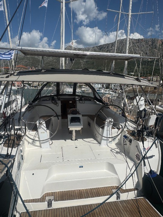 Yacht BAVARIA - Cruiser 46 ""