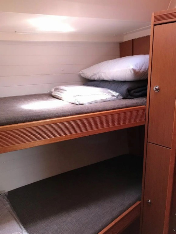 Yacht BAVARIA - Cruiser 50 "Juniper"