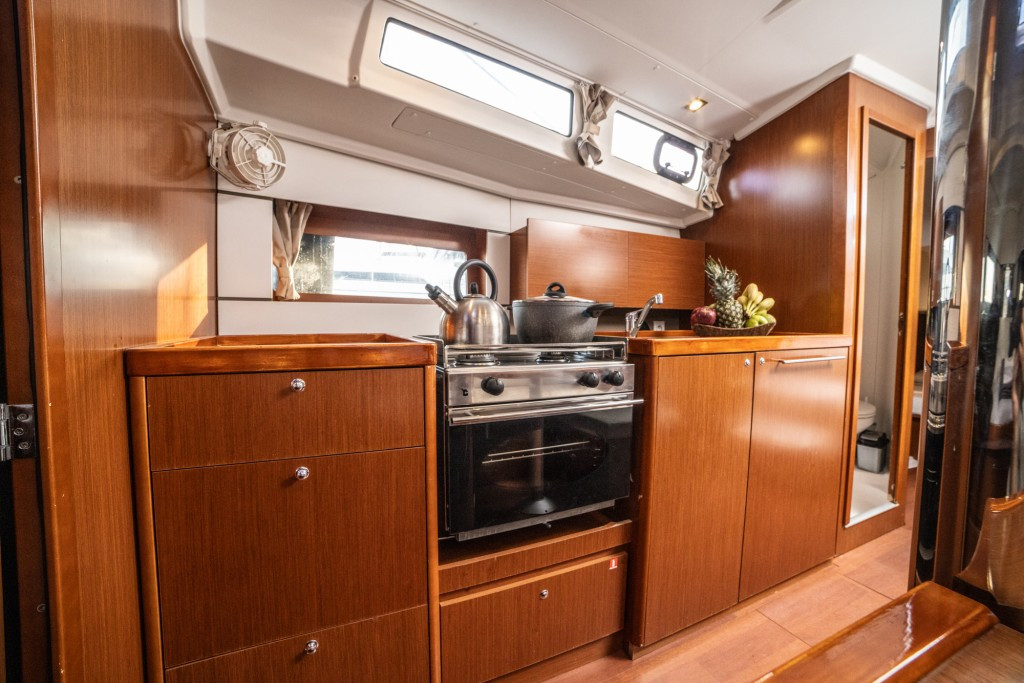 Yacht BENETEAU - Oceanis 38.1 "Rania"