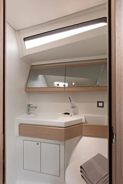 Yacht BENETEAU - Oceanis 46.1 ""