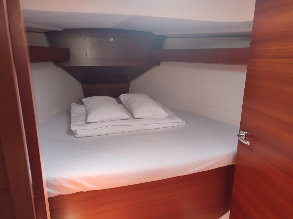 Yacht DUFOUR - 350 "Spinaker"