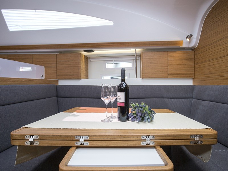 Yacht ELAN - Impression 45 "Monaco"