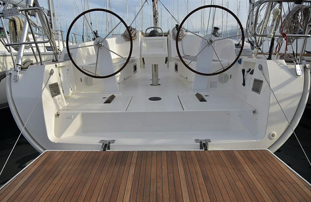 Yacht BAVARIA - Cruiser 41 "Hermes"