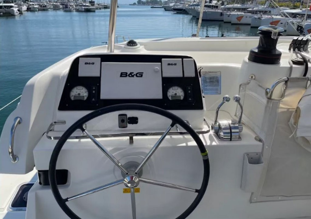 Yacht LAGOON - 42 "Neptune"