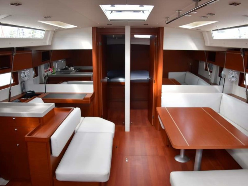 Yacht BENETEAU - Oceanis 51.1 "Antonios"