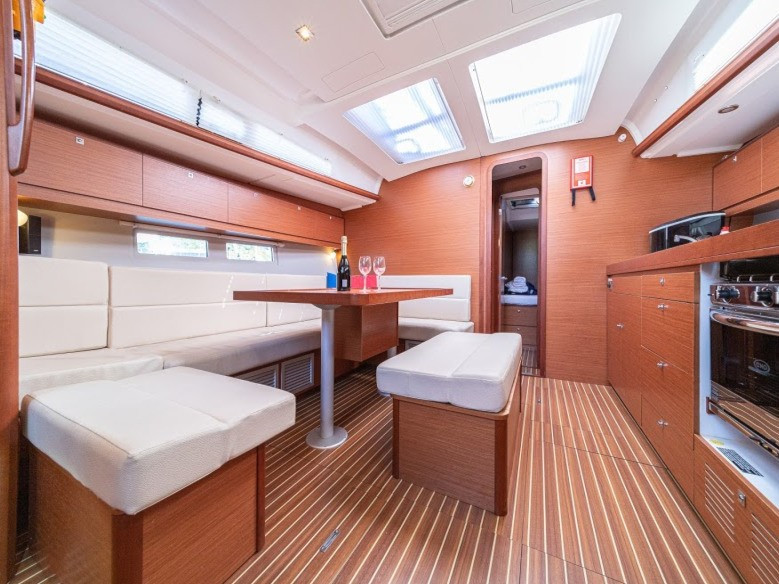 Yacht DUFOUR - 460 Grand Large "Fivek"