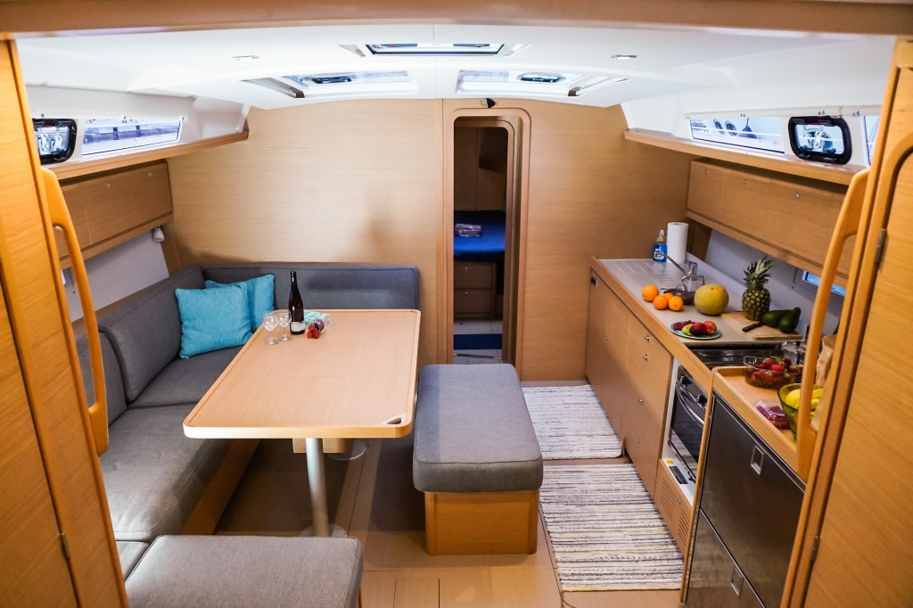 Yacht DUFOUR - 460 Grand Large "Joanne"