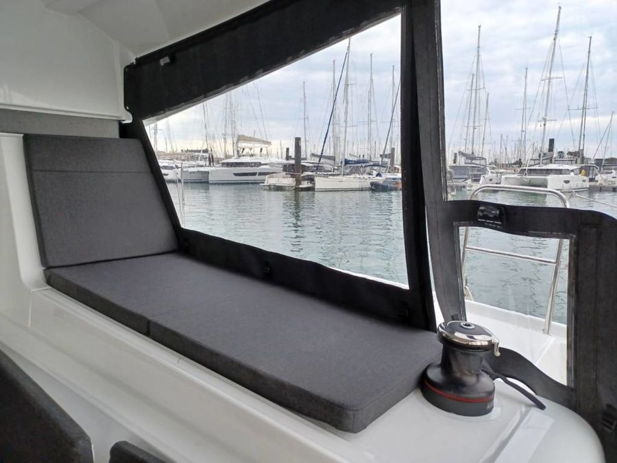 Yacht LAGOON - 42 "Take it easy"