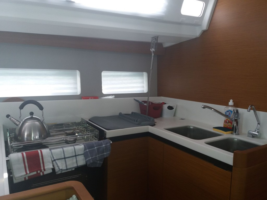 Yacht JEANNEAU - Sun Odyssey 440 "Moon"