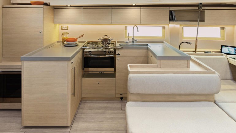 Yacht BENETEAU - Oceanis 51.1 "Bluescape II"