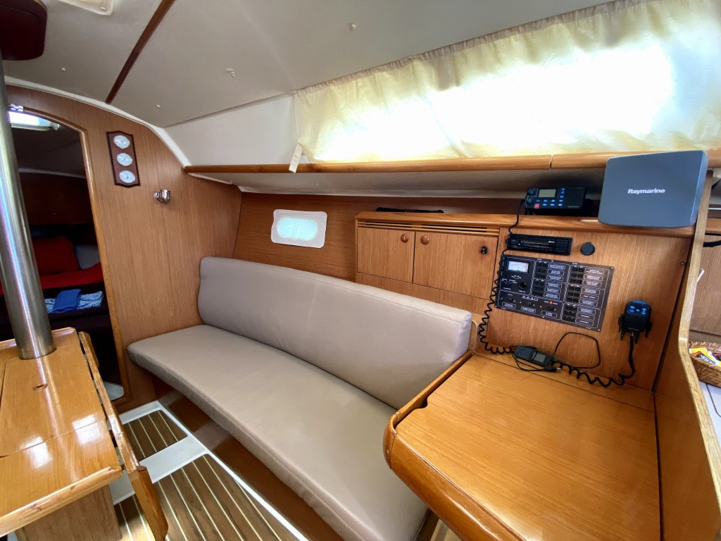 Yacht JEANNEAU - Sun Odyssey 32 "Zarif"