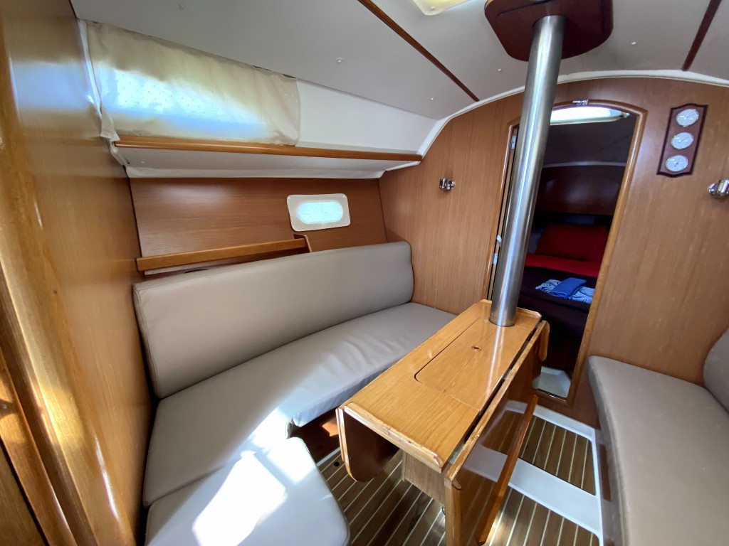 Yacht JEANNEAU - Sun Odyssey 32 "Zarif"