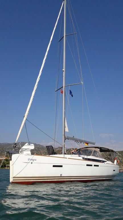 Yacht JEANNEAU - Sun Odyssey 409 "Pangea"