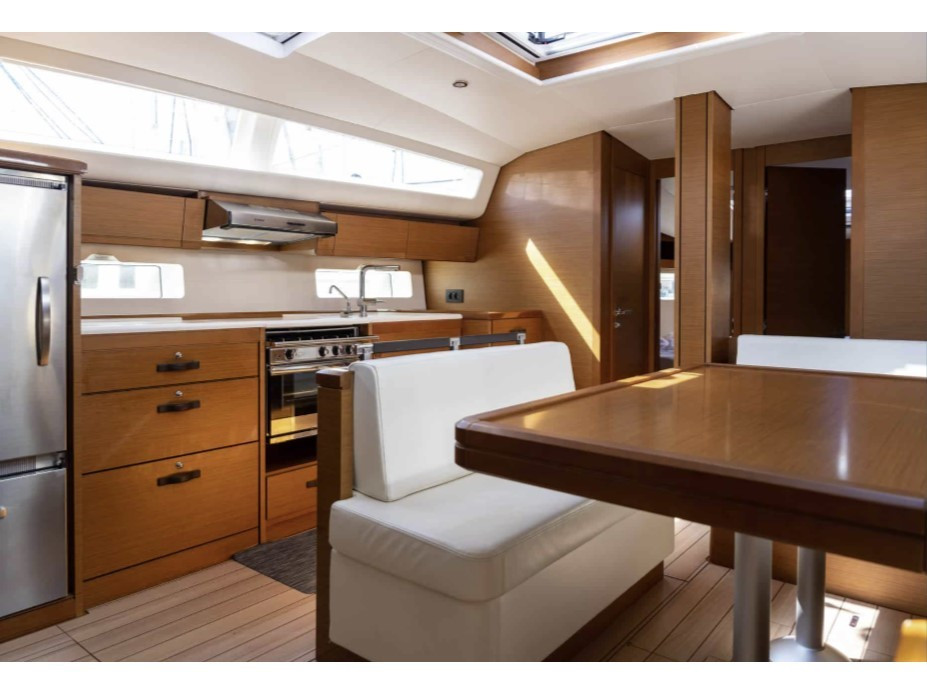 Yacht JEANNEAU - 54 "Totufo"