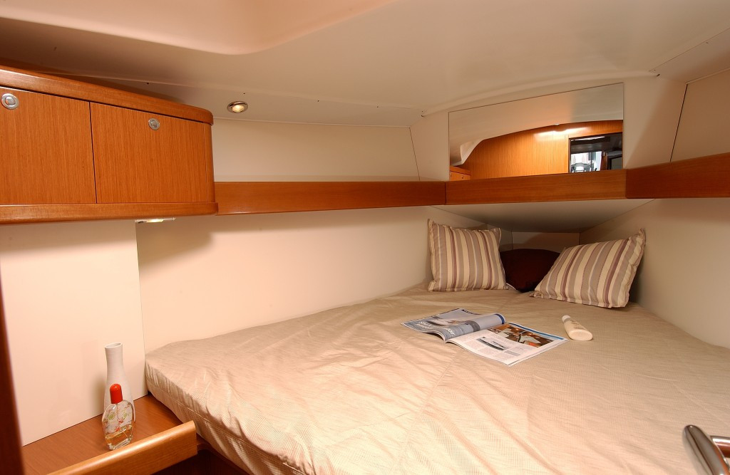 Yacht BENETEAU - Oceanis 34 "Fun Five"