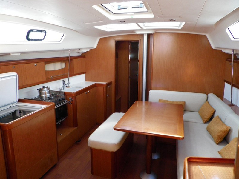 Yacht BENETEAU - Oceanis 43 "Optimus"