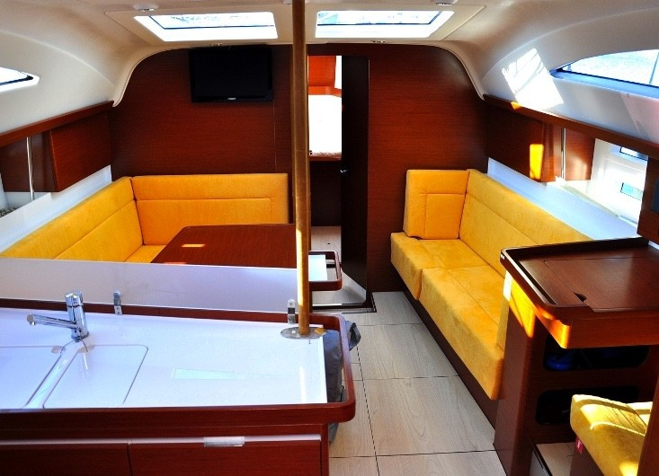 Yacht ELAN - 444 Impression "Beauty AS"