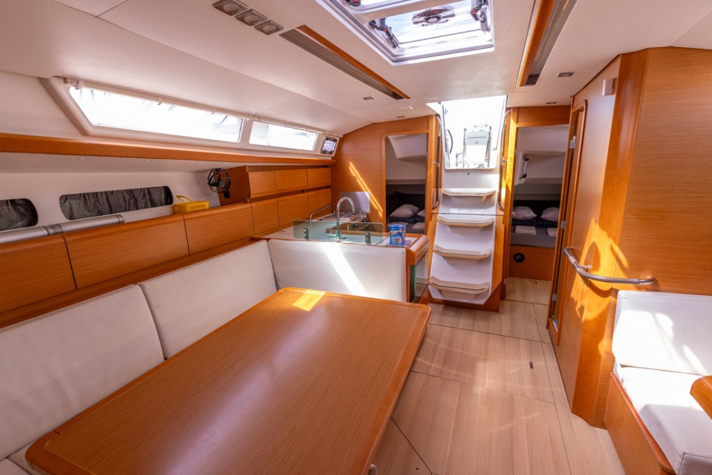 Yacht JEANNEAU - Sun Odyssey 449 "Cherry"
