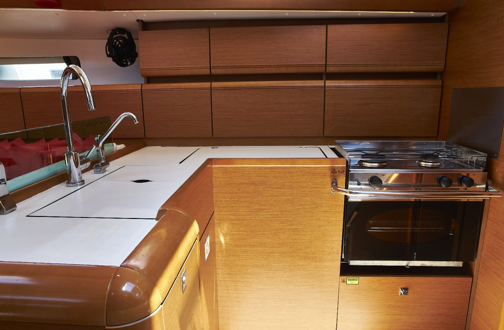 Yacht JEANNEAU - Sun Odyssey 449 "Cherry"