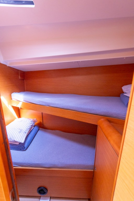 Yacht JEANNEAU - Sun Odyssey 449 "Cherry"