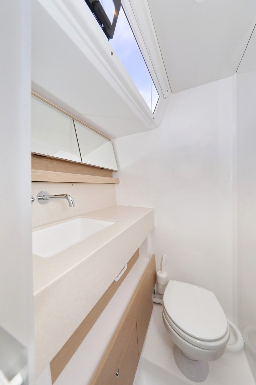 Yacht DUFOUR - 470 "Energy"