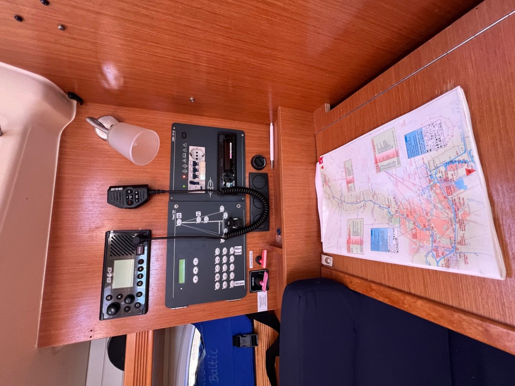 Yacht BAVARIA - 35 Cruiser ""