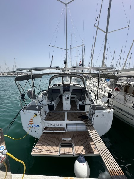 Yacht JEANNEAU - Sun Odyssey 440 "Taurus"