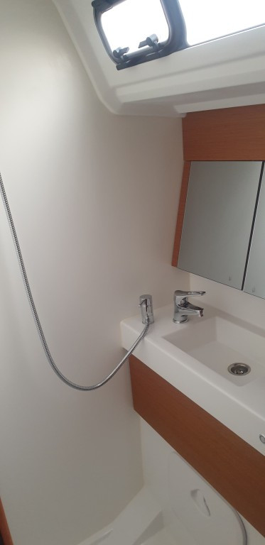 Yacht JEANNEAU - Sun Odyssey 410 "The song is you"