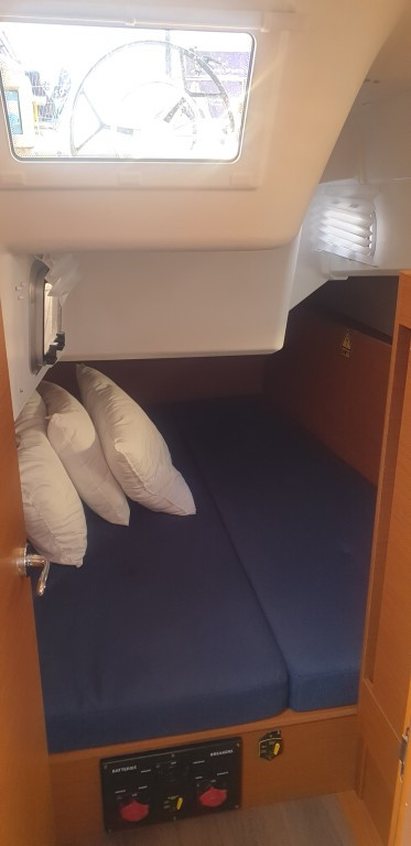 Yacht JEANNEAU - Sun Odyssey 410 "The song is you"