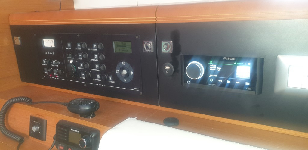 Yacht JEANNEAU - Sun Odyssey 519 "In A Silent Way"