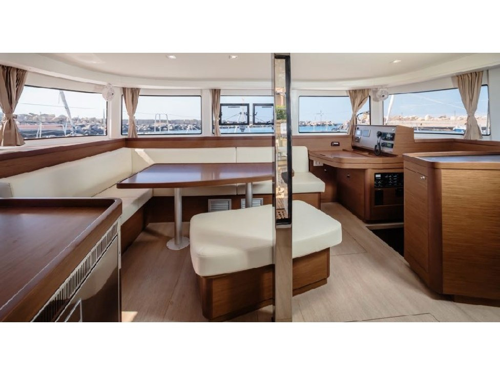Yacht LAGOON - 42 "Colombo"