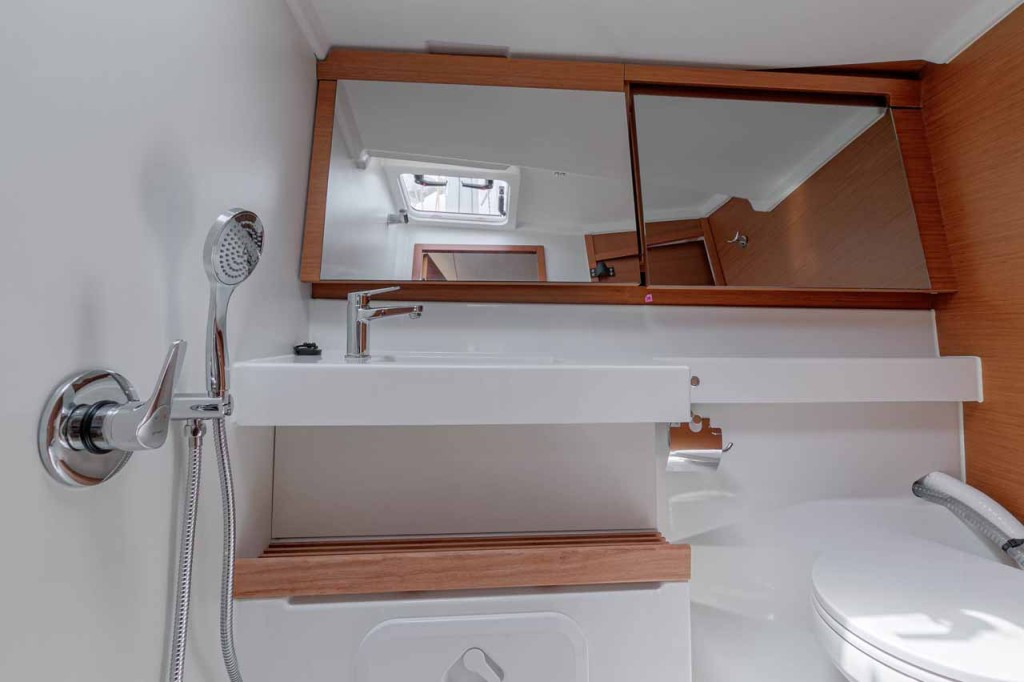 Yacht JEANNEAU - Sun Odyssey 440 "Mystic Blue"