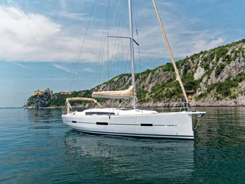 Yacht DUFOUR - 412 Grand Large "Iliana"
