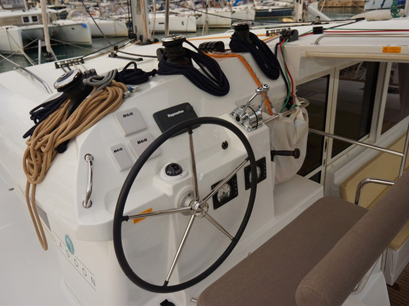 Yacht LAGOON - 400 S 2 "Myrto"