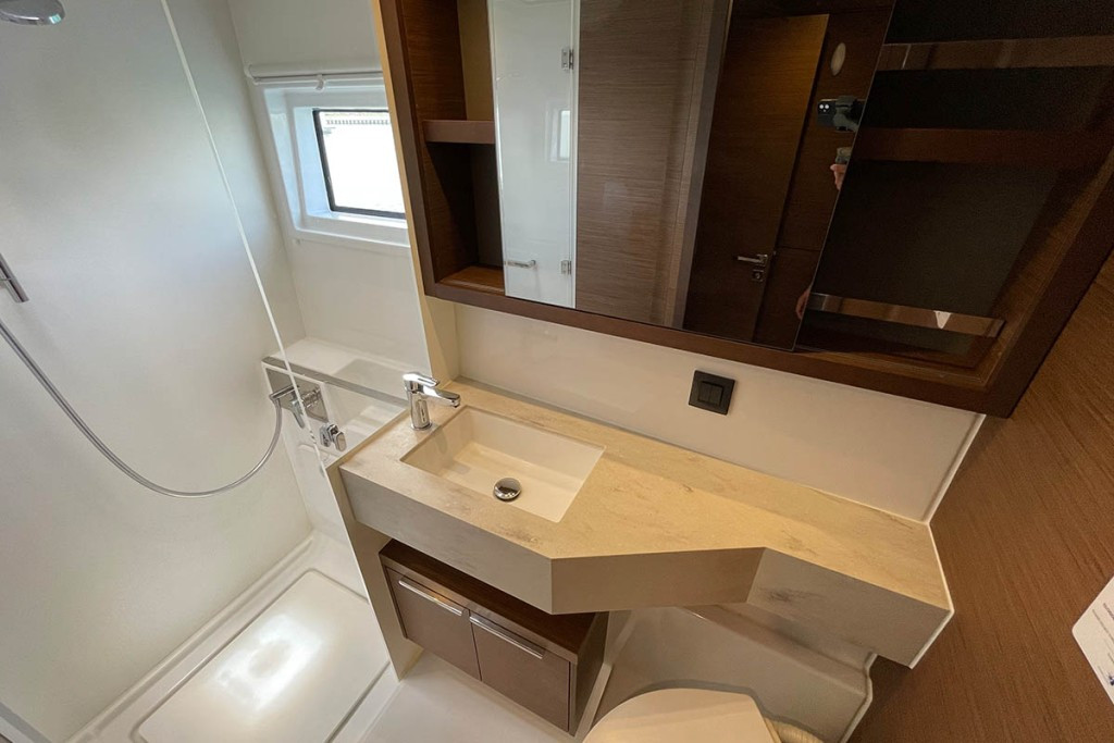 Yacht LAGOON - 46 "Princess Julija"