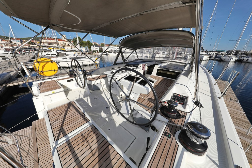 Yacht BENETEAU - Oceanis 51.1 "Air 1"