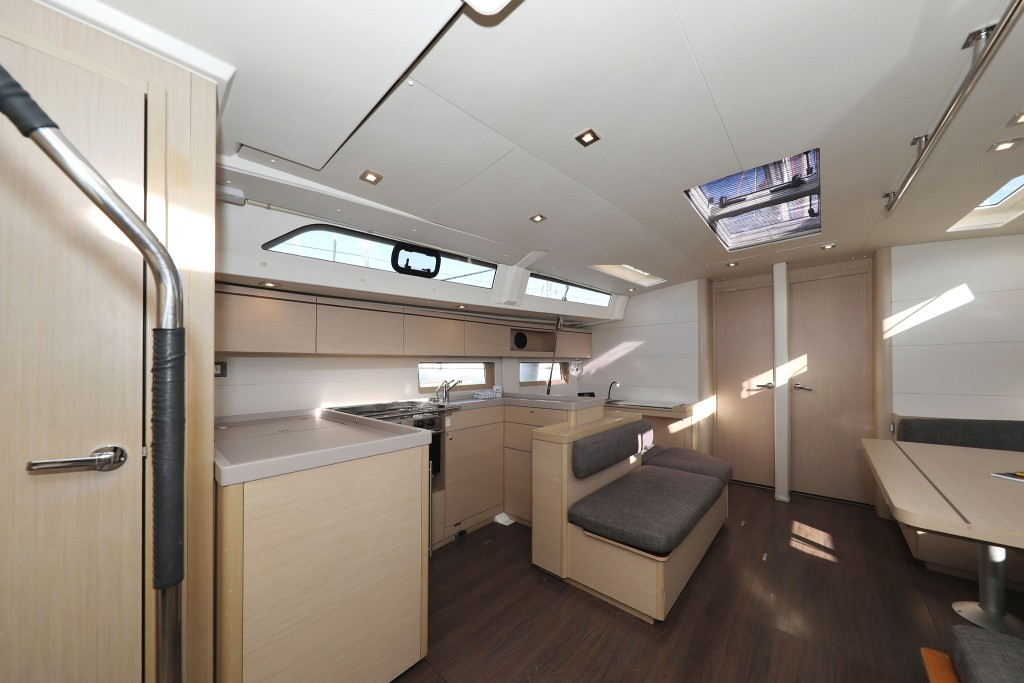 Yacht BENETEAU - Oceanis 51.1 "Air 1"