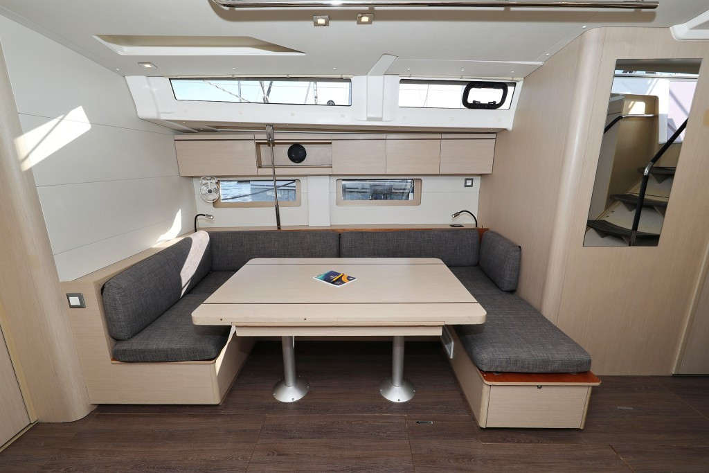Yacht BENETEAU - Oceanis 51.1 "Air 1"