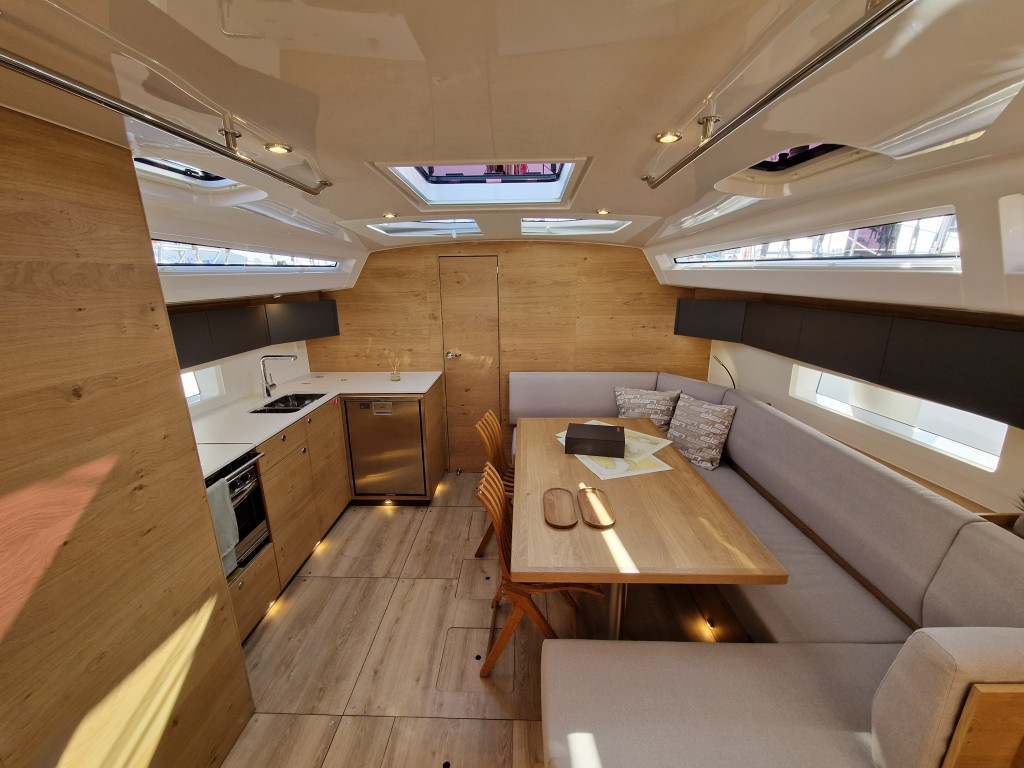 Yacht ELAN - Impression 43 "My Dreams"