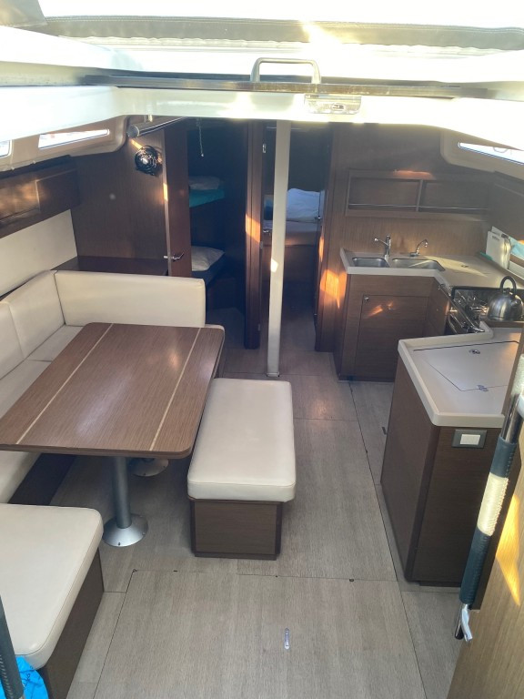Yacht BENETEAU - Oceanis 40.1 "Jean Bart III"
