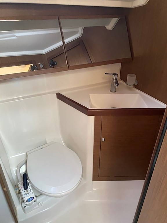 Yacht BENETEAU - Oceanis 40.1 "Jean Bart III"