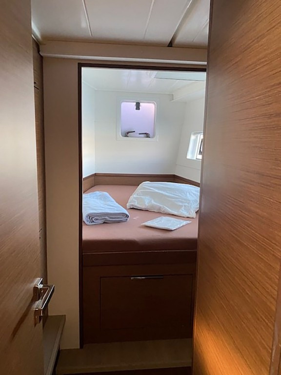 Yacht LAGOON - 40 "Esterel"