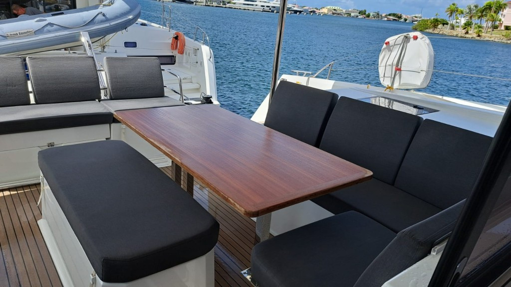 Yacht FOUNTAINE PAJOT - Astrea 42 "Marguerite"
