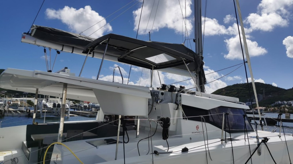 Yacht FOUNTAINE PAJOT - Isla 40 "Lunador"