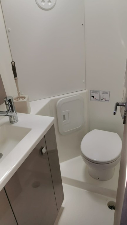 Yacht FOUNTAINE PAJOT - Isla 40 "Lunador"