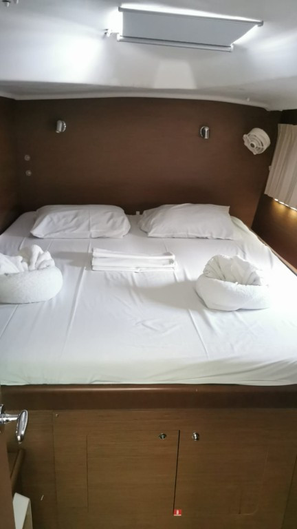 Yacht LAGOON - 380 "Lanme"